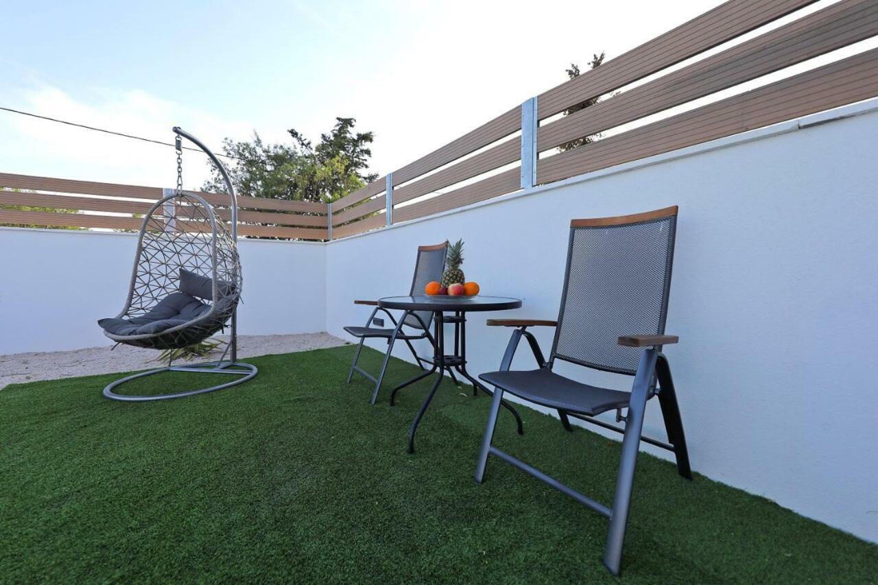 Holiday House Mia Murvica  Buitenkant foto