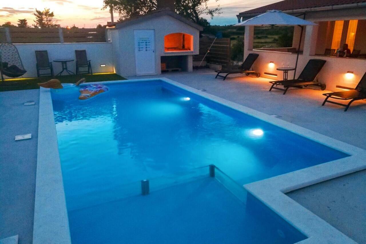 Holiday House Mia Murvica  Buitenkant foto